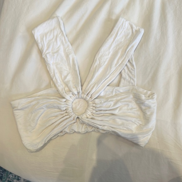 Superdown odette o ring crop top in white - Picture 3 of 3